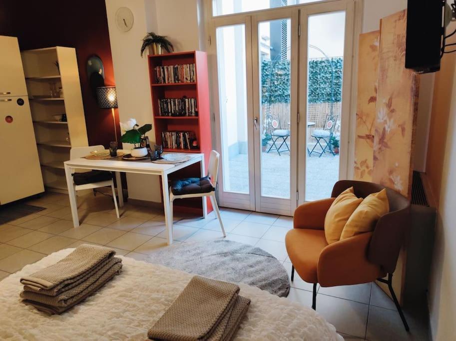 Casa Dora - Terrazzo In Centro Daire Torino Dış mekan fotoğraf